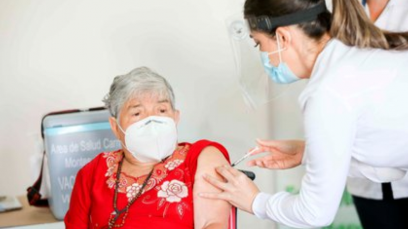 PAMI prosigue su campaña antigripal gratuita y sin orden médica en más de 6.000 farmacias