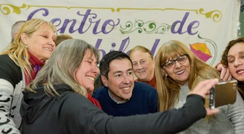 Centros de jubilados de Malvinas Argentinas celebraron el Día del Abuelo