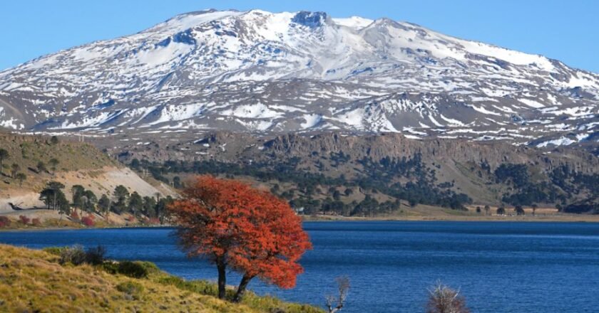 Los jubilados pagan con 50% de descuento en las termas de Caviahue y Copahue al noroeste de Neuquén
