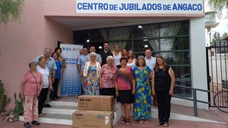 La cruzada solidaria del adulto mayor llegó al Centro de Jubilados Angaco de la procincia de San Juan