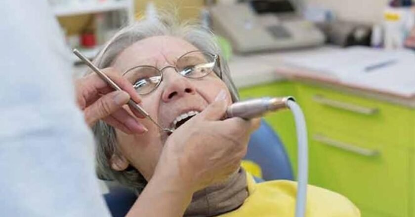 PAMI lanza un nuevo programa para que sus afiliados puedan realizarse tratamientos odontológicos gratis 