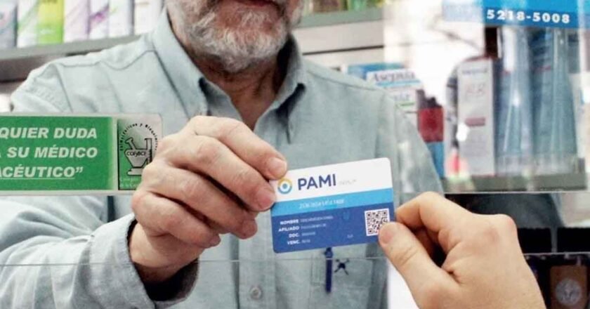 PAMI dejará de emitir en mayo 2024 la credencial física y la reemplaza por una digital