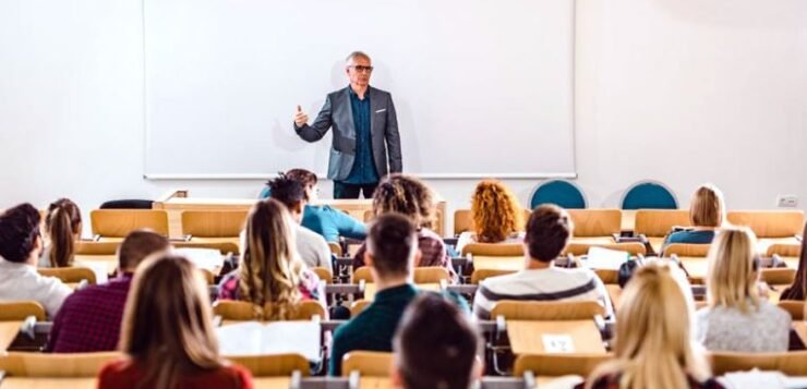 Las jubilaciones docentes nacionales tendrán un aumento trimestral por septiembre, octubre y noviembre