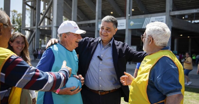 Centros de Jubilados de la Ciudad de Buenos Aires, participaron en las Olimpíadas para Adultos Mayores en Parque Roca