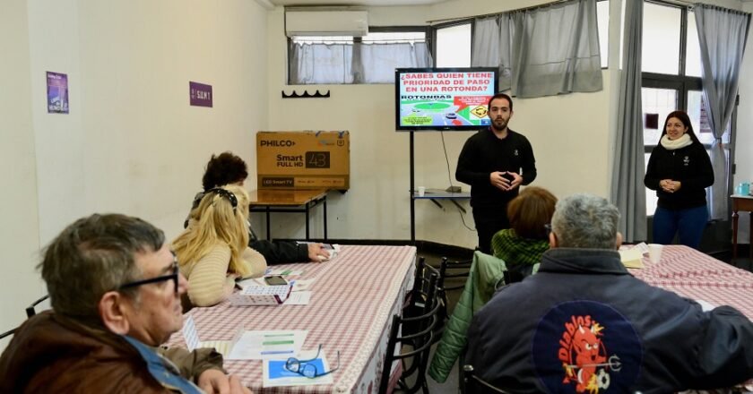 Mendoza: Curso de Educación Vial para personas mayores en Godoy Cruz