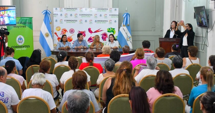 Corrientes: Se lanzó la Colonia de Vacaciones 2025 para Adultos Mayores