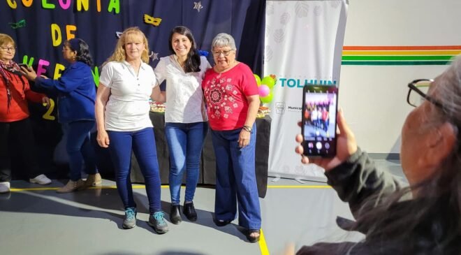 En el municipio de Tolhuin se celebro el cierre de las colonia de verano para adultos mayores