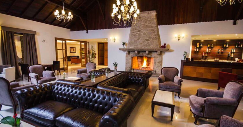 Afiliados a IPS reciben descuento del 15 % en Hotel Provincial de Sierra de la Ventana