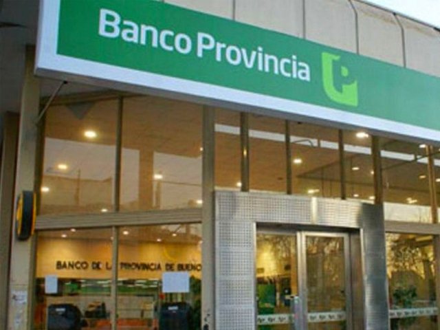 Préstamos personales para jubilados: qué condiciones piden los bancos en abril del 2026