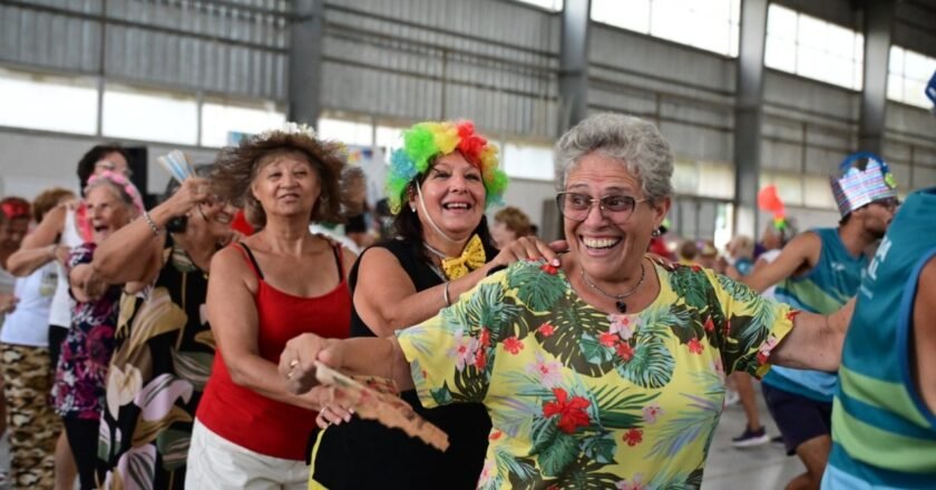 Gualeguaychú lanza el programa “Siga el Baile” para adultos mayores