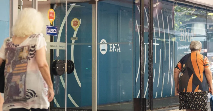 Banco Nación ofrece financiación a jubilados de ANSES para la compra de equipos de primera tecnología