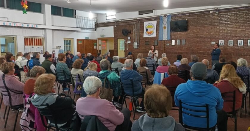 Mendoza: en mayo se charlas gratuitas tercera edad sobre prevención de delitos, salud y bienestar