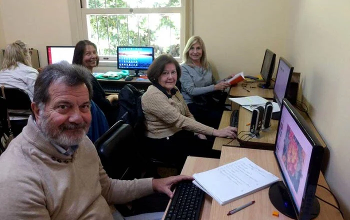 Mar del Plata: el PUAM abrió la inscripción a cursos y talleres para adultos mayores