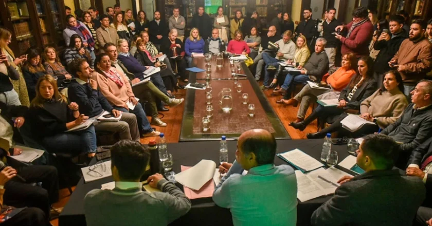 Entre Ríos: El Centro de Jubilados de Paraná ratifica su rechazo a la disolución del IOSPER