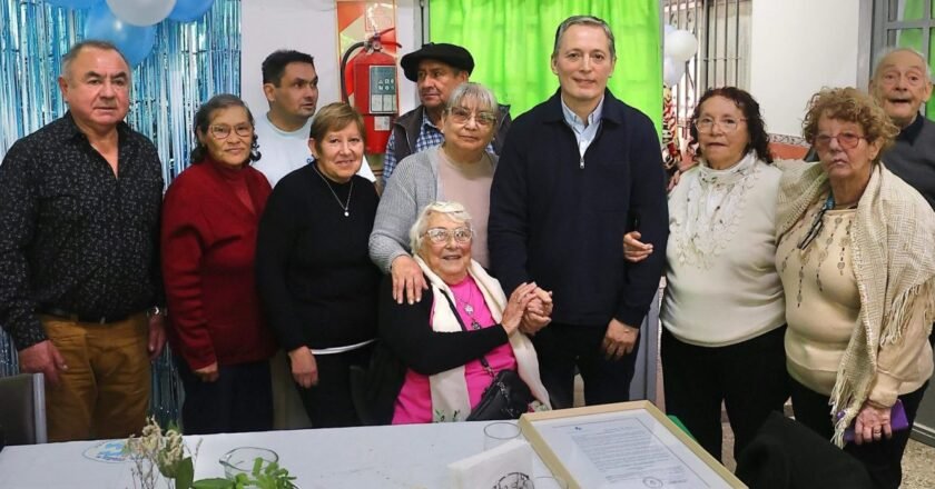 El Centro de Jubilados y Pensionados Buena Onda de Monte Grande, celebró su 31° aniversario