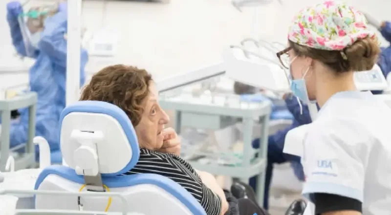El programa “Sonrisa Mayor” del PAMI, ofrece consultas y tratamientos odontológicos completamente gratis