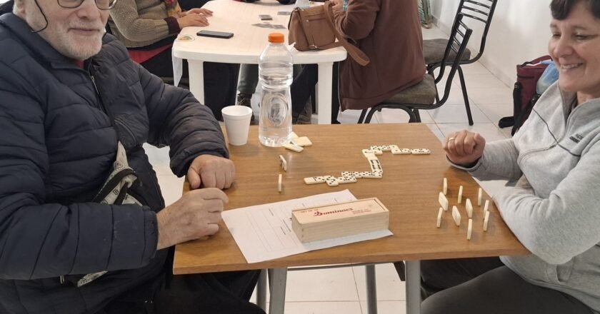 San Luis: con el programa ‘Grandes Amigos’ se realizaron competencias deportivas en el centro de jubilados de Luján