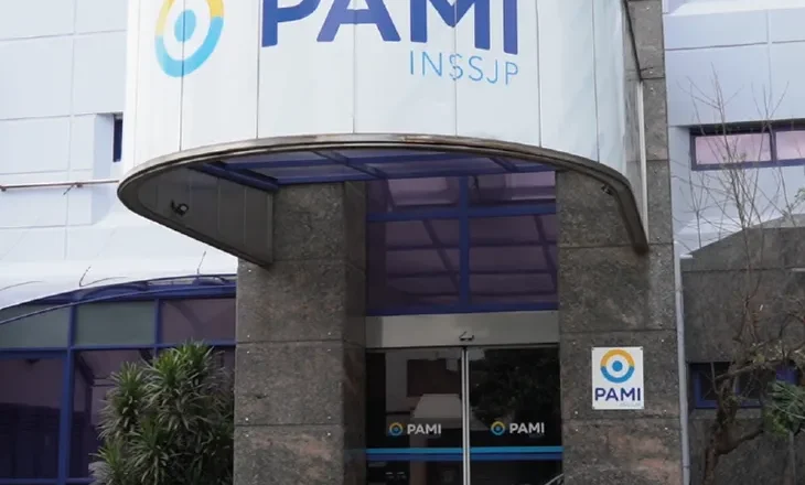 Programa de PAMI a sus afiliados que necesiten cuidados las 24 horas y asistencia médica