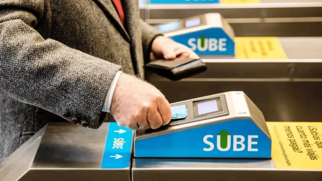 La Legislatura porteña simplifica el trámite para que jubilados y pensionados puedan viajar gratis en subte