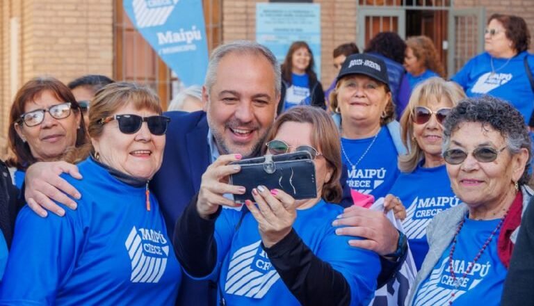 Mendoza: asesoran a adultos mayores de Maipú, sobre la eximición de tasas municipales