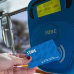 Los adultos mayores cuentan con una serie de ventajas a la hora de trasladarse en el transporte público con la tarjeta SUBE