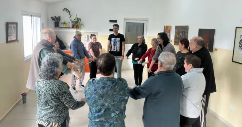 Talleres gratuitos para adultos mayores de Bariloche, que fortalecen la inclusión y los vínculos
