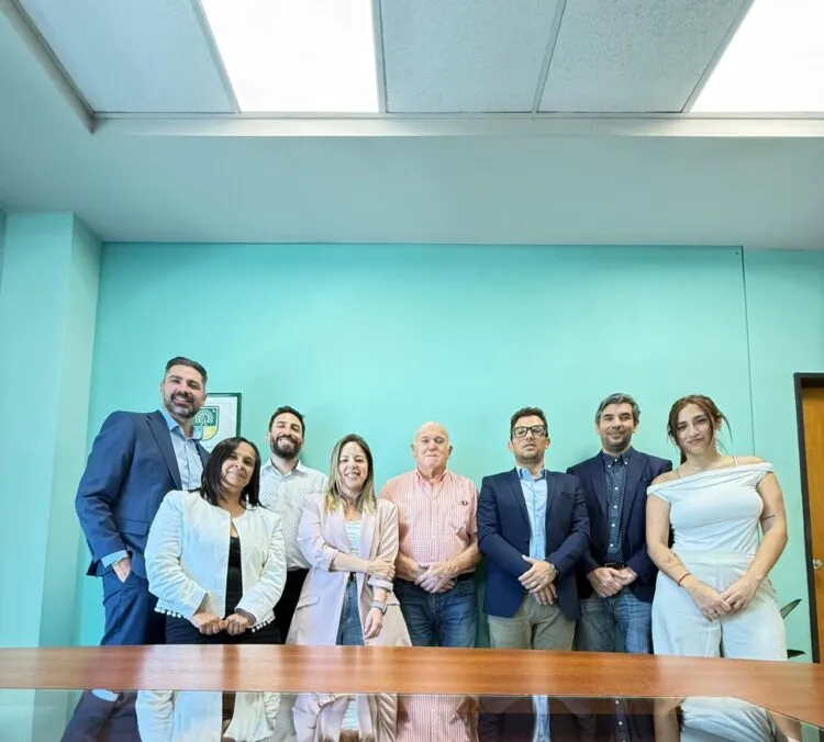 El municipio de Ituzaingó avanza en la prevención de ciberestafas a adultos mayores