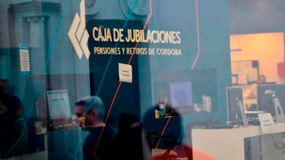 Córdoba: la Justicia otorgó el primer amparo favorable a un jubilado provincial, contra la Ley de Equidad Jubilatoria