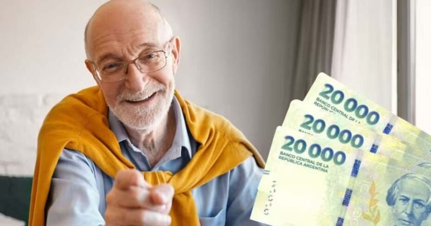 Cuáles son los créditos disponibles para jubilados en abril del 2026: cómo tramitarlos y qué costos implican