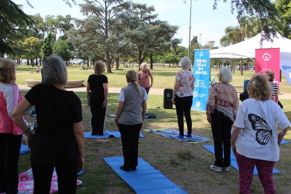 Rosario: Comenzó la preinscripción a los talleres y cursos 2026 para adultos mayores
