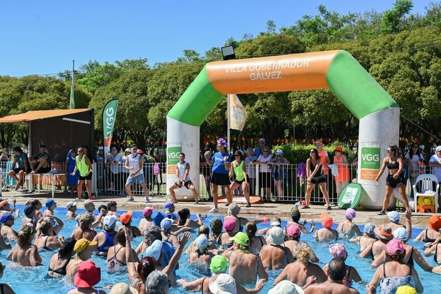 Santa Fe: en Villa Gobernador Gálvez se realizó una jornada de integración y actividad física para adultos mayores