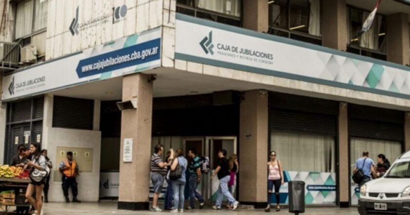 Proponen una consulta popular por el tope de las jubilaciones en Córdoba