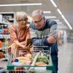 El Gobierno lanzó un esquema de descuentos y reintegros para jubilados que apunta a aliviar el gasto cotidiano