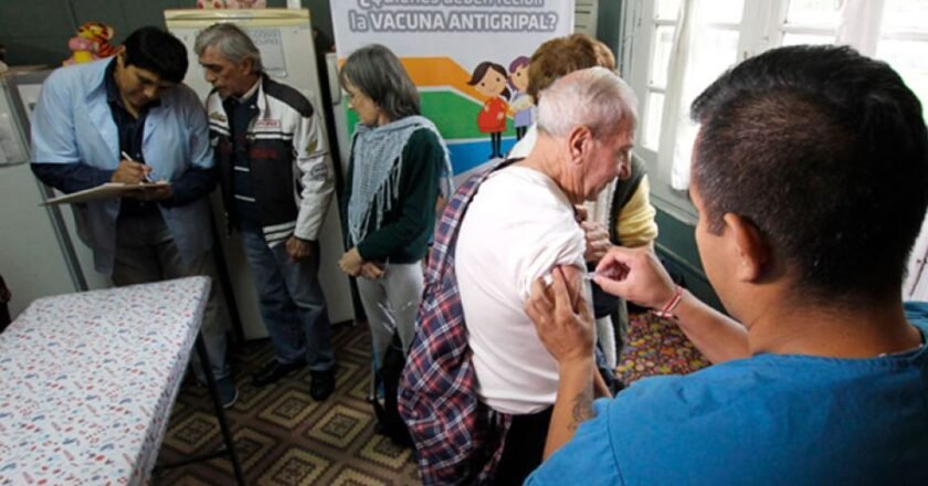 PAMI comenzó con la campaña antigripal 2026: cómo vacunarse gratis y sin orden médica