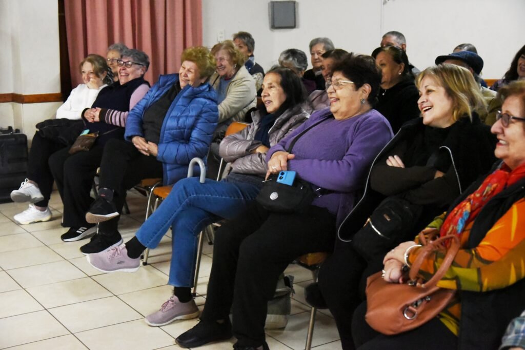 Mendoza: vuelve “En el Centro” para llevar música y teatro a los espacios de encuentro de las personas mayores de Guaymallén