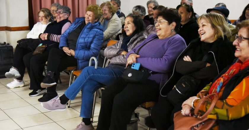 Mendoza: vuelve “En el Centro” para llevar música y teatro a los espacios de encuentro de las personas mayores de Guaymallén