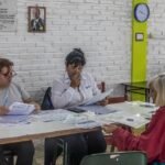 Jornada de eximición de tasas municipales en el Centro de Jubilados Los Manzanos, de Berazategui