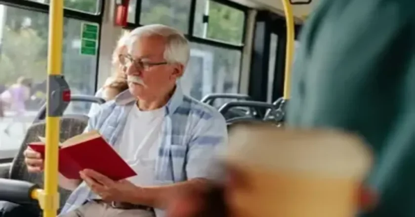 Proyecto de ley para que los jubilados de Santa Fe, tengan boleto gratuito en el transporte público