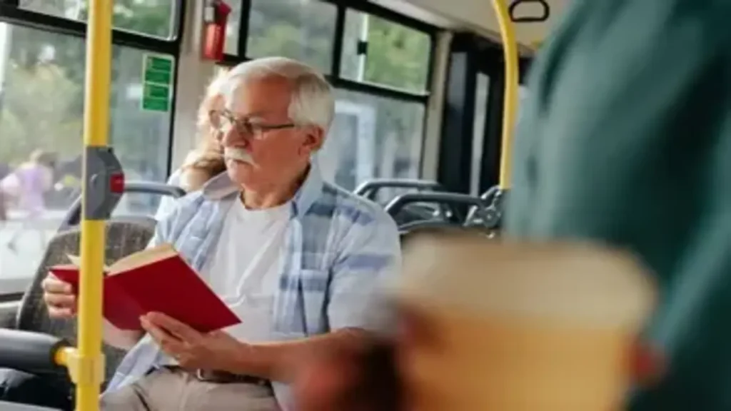 Impulsan ley para que los jubilados de Santa Fe tengan boleto gratuito en el transporte público