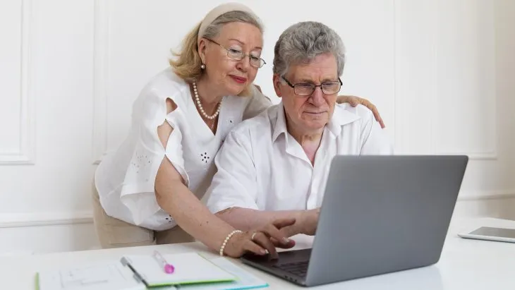 Jubilados provinciales de Córdoba cobran el 30 de abril