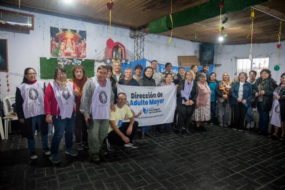 Tucumán: adultos mayores de centros de jubilados de la capital acceden a talleres gratuitos del Municipio