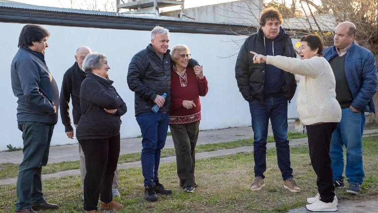 El intendente Balor compartió una tarde con el Centro de Jubilados Sol Naciente de Berazategui