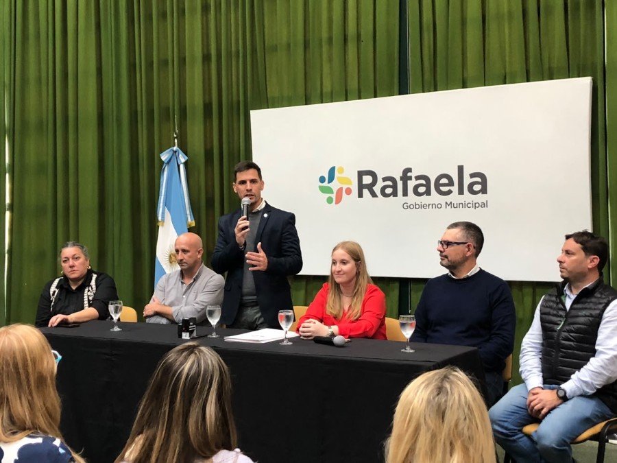 Santa Fe: Municipio y Provincia firmaron convenio para programas destinados a adultos mayores