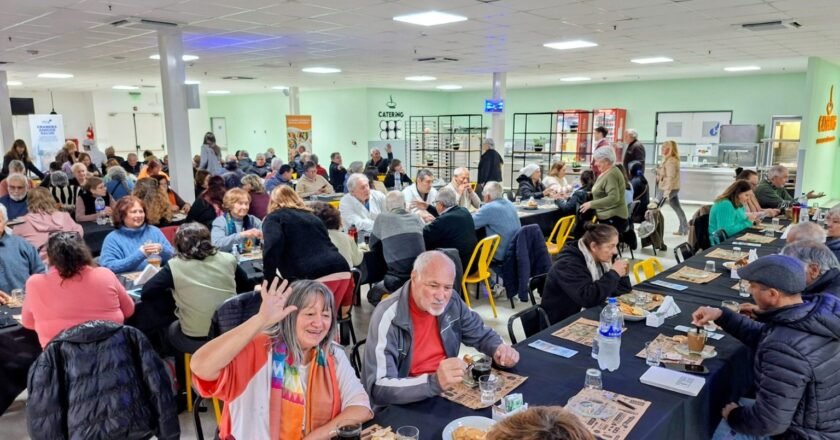 San Luis: realizaron la 16° jornada del año de “Grandes Amigos Salud” con la participación de más de 100 adultos mayores