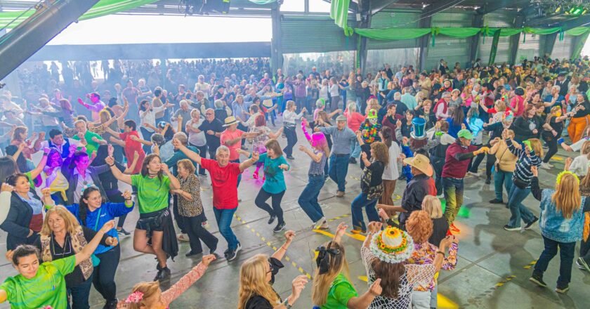 En el Día del Jubilado, el municipio de San Fernando celebró junto a más de 3.000 personas mayores