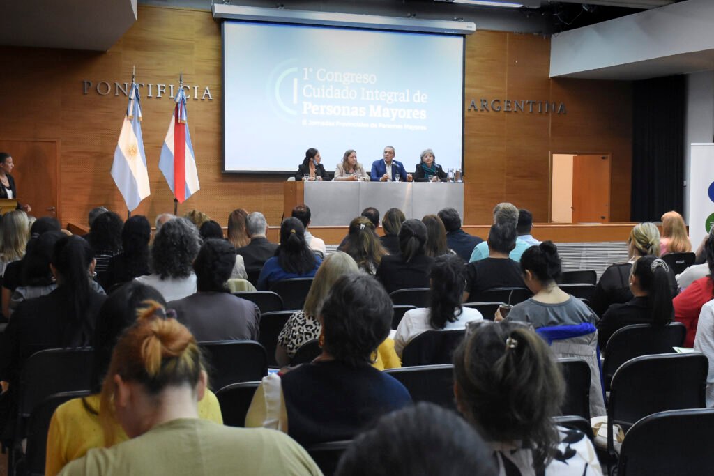 Entre Ríos: el II Congreso de Cuidados Integrales de Personas Mayores completó su capacidad