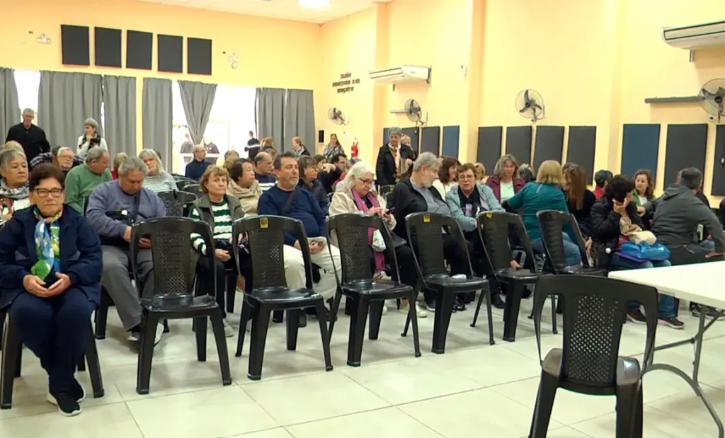 Recomposición salarial: jubilados de Paraná participaron de una charla informativa sobre posibles acciones judiciales